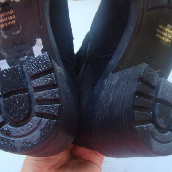 Emanuele Crasto ITALY Women's Black Suede Round Toe Chelsea Boots, EURO 39 M - Picture 11 of 16